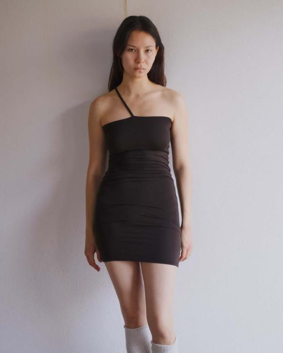  베이스레인지 숏 원피스 Baserange Nida 원스트랩 드레스
