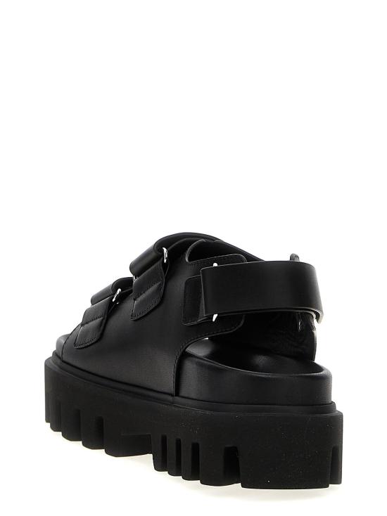  알렉산더 맥퀸 샌들 보스 타우러스 플랫  블랙 - ALEXANDER MCQUEEN
