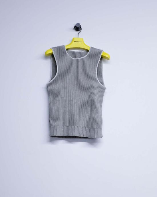 MM6 메종마르지엘라 민소매 티셔츠 Mm6 메종 마르지엘라 코튼 골지 니트 슬리브리스 탑 - MM6 MAISON MARGIELA