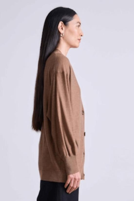  어피스 어파트 가디건 어피스 아파트 드리피 티슈 카디건 캐멀 - APIECE APART