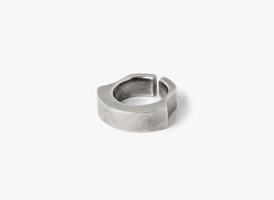  타이틀 오브 워크 반지 작품 제목: 인체공학적  055 실버