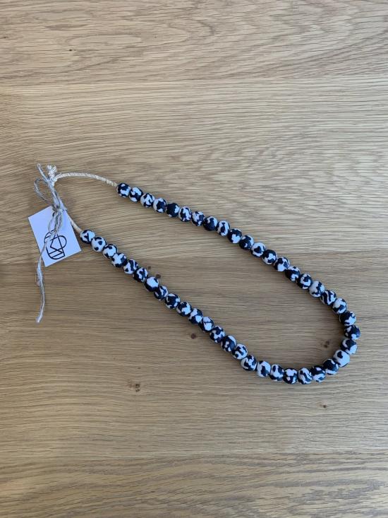  Ghana Goods 목걸이/팬던트 가나 상품 목걸이 블랙/화이트