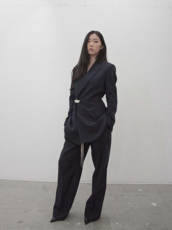  ANTONIO SHIN 스트레이트 팬츠 안토니오 신 플리츠 팬츠 네이비 - OTHER BRANDS