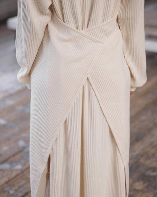  베이스레인지 원피스 Baserange Shaw Kaftan 드레스 오프 화이트 - BASERANGE