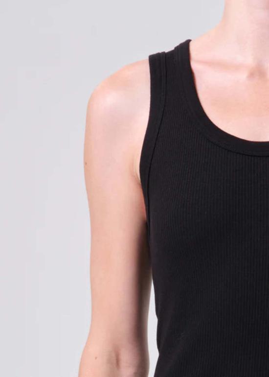  에이골디 민소매 티셔츠 아골드 포피 스쿱넥 탱크탑 - AGOLDE