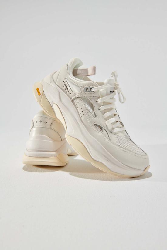 브랜드 블랙 스니커즈 Brandblack Saga  오그 화이트