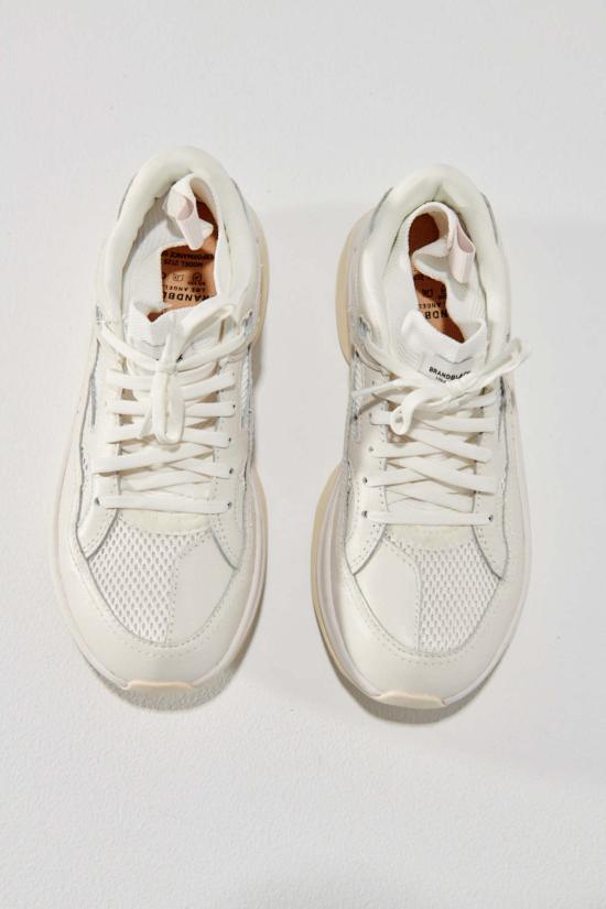  브랜드 블랙 스니커즈 Brandblack Saga  오그 화이트 - BRAND BLACK