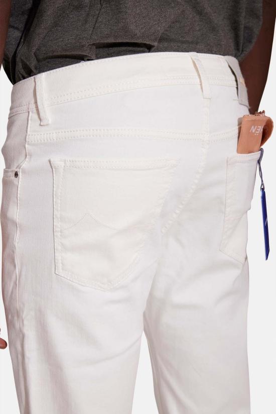  야콥코헨 스트레이트 팬츠 Jacob Cohen Bard 9.5oz 스무스 5포켓 데님 오프화이트 - JACOB COHËN
