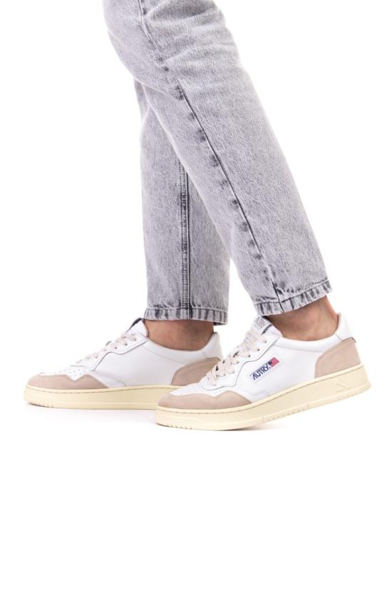  오트리 메달리스트 로우 스니커즈 AULM LS33 2LEAT SUEDE WHT Neutrals - AUTRY