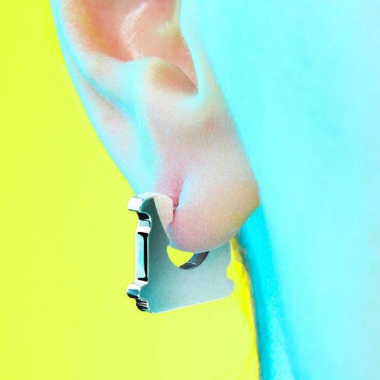 STUDIOCULT 싱글 이어링 스튜디오컬트 미니 브레드 태그  (단품) - OTHER BRANDS