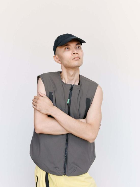  쥐알텐케이 베스트 Gr10 K 라이트 코듀라 데크 오퍼레이터 패딩 조끼 도브 그레이 - GR10K