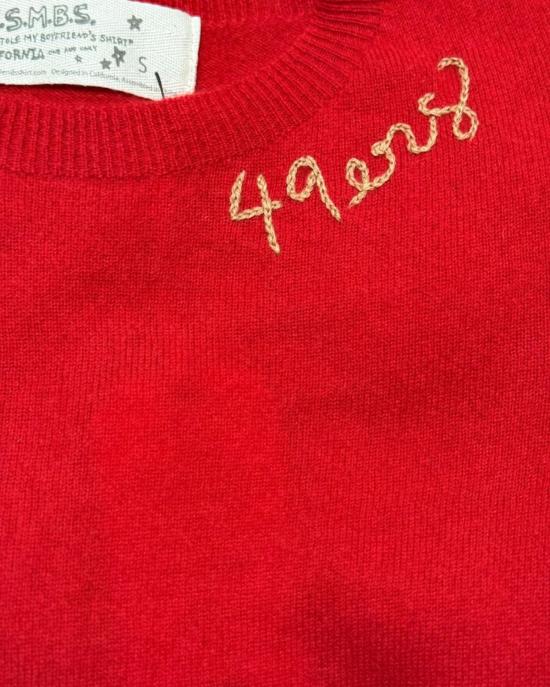  아이 스톨 마이 보이프렌즈 셔츠 스웨터 남자친구 셔츠를 훔쳤어요! 샌프란시스코 49ers 캐시미어 크루  레드/골드 - I STOLE MY BOYFRIEND'S SHIRT