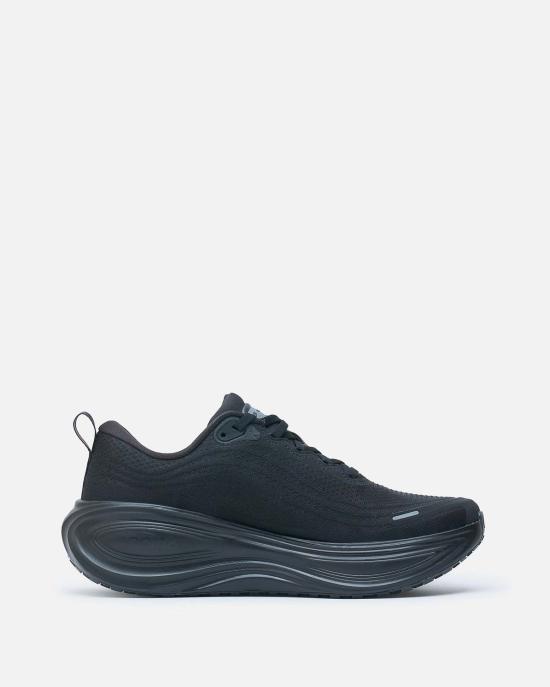  나이키 스니커즈 보메로 플러스 QS  블랙 - NIKE