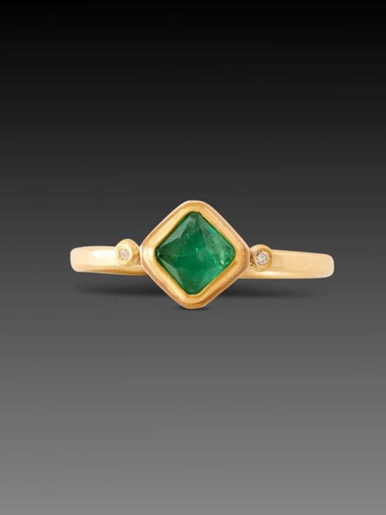  아난다 칼사 주얼리 반지 아난다 칼사 로즈컷 에메랄드  골드 - ANANDA KHALSA JEWELRY