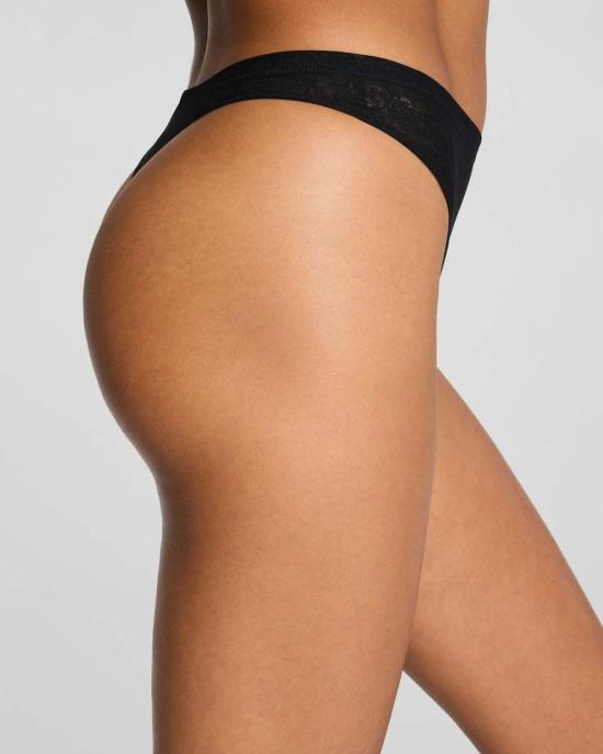  스팽스 팬티 슈퍼스무스 데이 투 데이트 나이트 레이스 끈 - SPANX