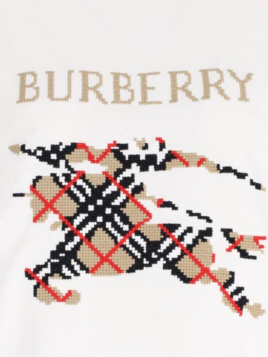 26FW 버버리 크로스 스티치 EKD  코튼 여성 반팔티 8110955B7078 White - BURBERRY