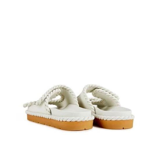  보테가베네타 샌들 보테가 베네타 양가죽 플랫  화이트 - BOTTEGA VENETA