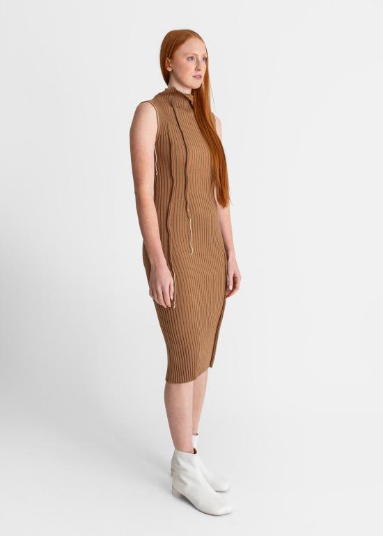  MM6 메종마르지엘라 미디 원피스 Mm6 메종 마르지엘라 리브 맥시 드레스 캐멀 - MM6 MAISON MARGIELA