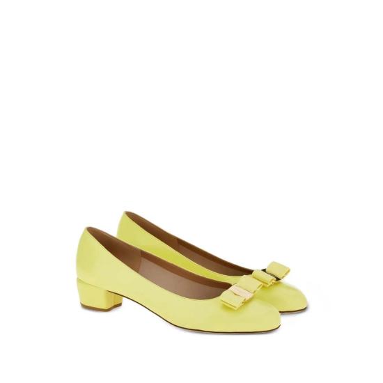  살바토레 페라가모 플랫 슈즈 페라가모 가죽 발레 플랫 옐로우 - SALVATORE FERRAGAMO