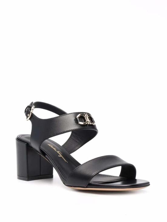  살바토레 페라가모 샌들 페라가모 간치니 플라크 가죽  블랙 - SALVATORE FERRAGAMO