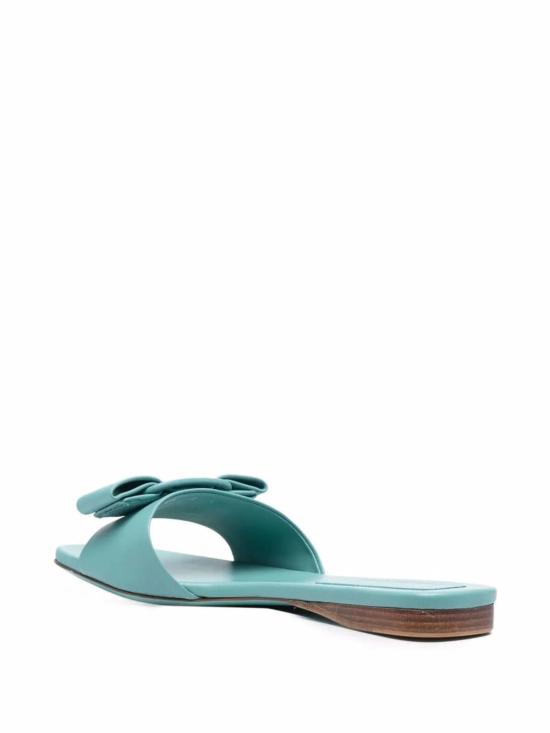  살바토레 페라가모 샌들 페라가모 엠보싱 리본 디테일  블루 - SALVATORE FERRAGAMO