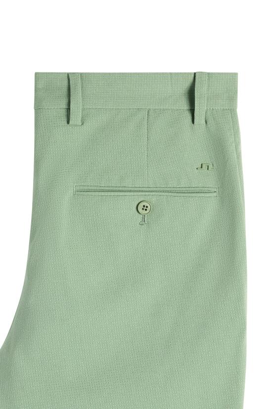 26SS 제이린드버그 숏팬츠 GMPA14599M286 HEDGE GREEN DOM - J LINDEBERG