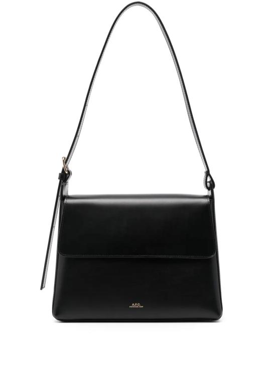 26FW 아페쎄 버지니아 플랩백 PXBRU F61924 LZZ Noir