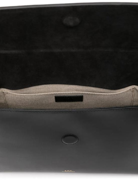 26FW 아페쎄 버지니아 플랩백 PXBRU F61924 LZZ Noir - A.P.C.