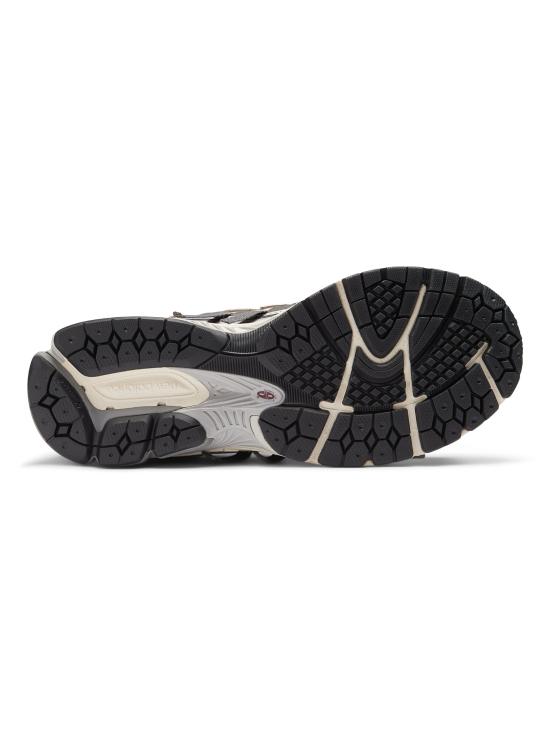 26FW 뉴발란스 스니커즈 레트로 러닝 1906 da Uomo Argento - NEW BALANCE