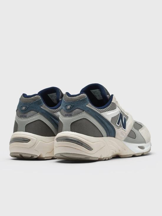 26FW 뉴발란스 스니커즈 Retro 880r da Uomo Blu - NEW BALANCE