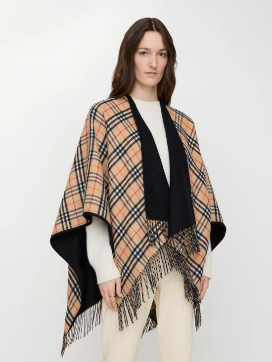 26FW 버버리 케이프 8122804 C1900 BLACK SAND - BURBERRY