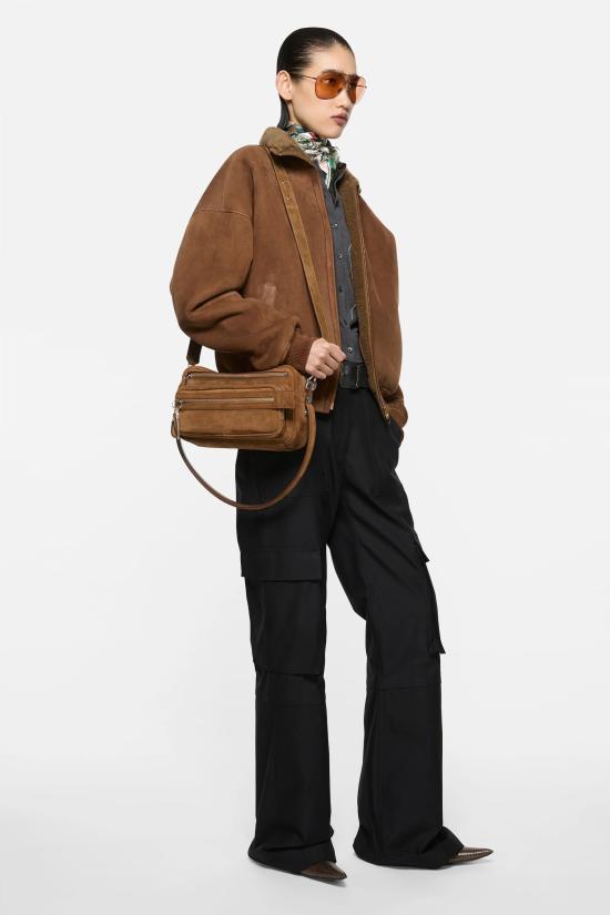 26FW 아크네 스튜디오 카메로 파티 스웨이드 백 C10284 295 Cognac brown - ACNE STUDIOS