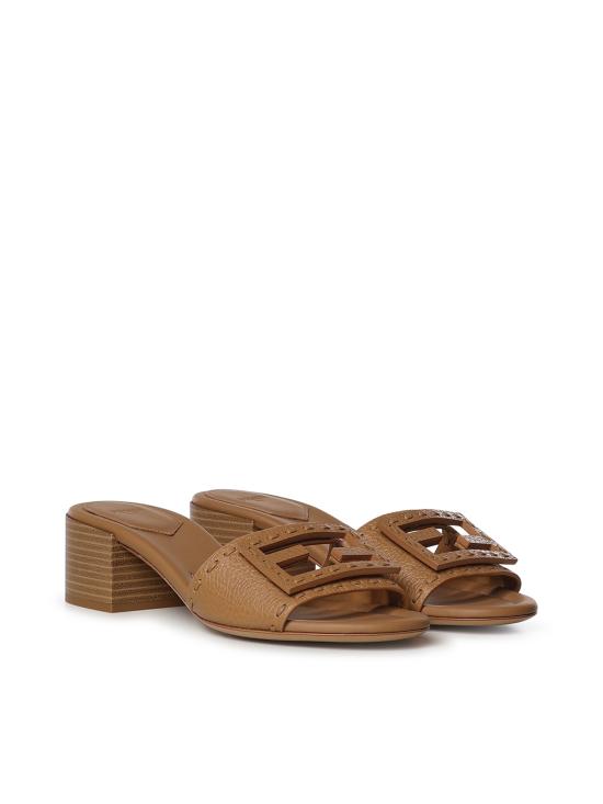 26FW 펜디 샌들 8R8862 AQY2F1WYD BROWN - FENDI