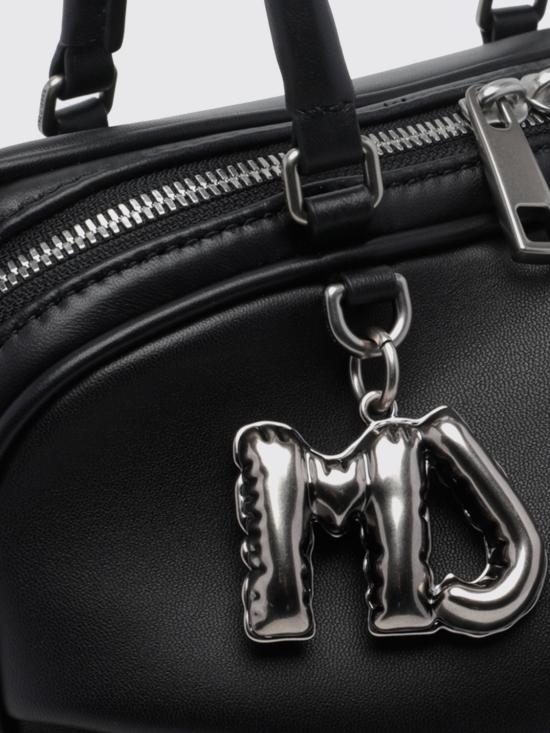 26FW 마크제이콥스 토트백 2S6HSC014H01 001 Black - MARC JACOBS