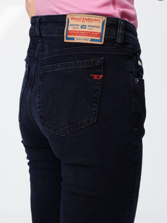 26FW 디젤 1969 D 에비 부츠컷 진 A110030KBBG 01 Denim - DIESEL