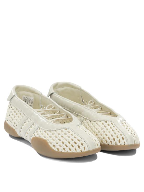 26FW 아디다스 플랫 슈즈 KI3582CREWHT CREWHT GUM4 White - ADIDAS