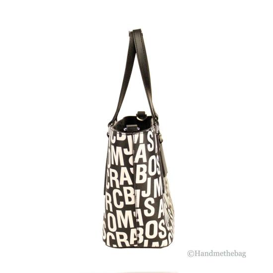  마크제이콥스 크로스백 마크 제이콥스 스몰 모노그램 프린트 사피아노 가죽 토트 크로스바디 백 실버 - MARC JACOBS