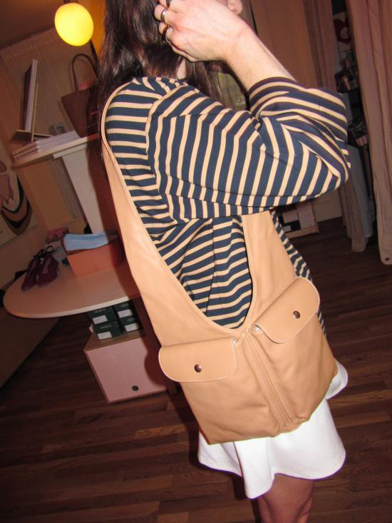  마리암 나시르 자데 숄더백 Maryam Nassir Zadeh Julian Bag 세르보 송아지 가죽