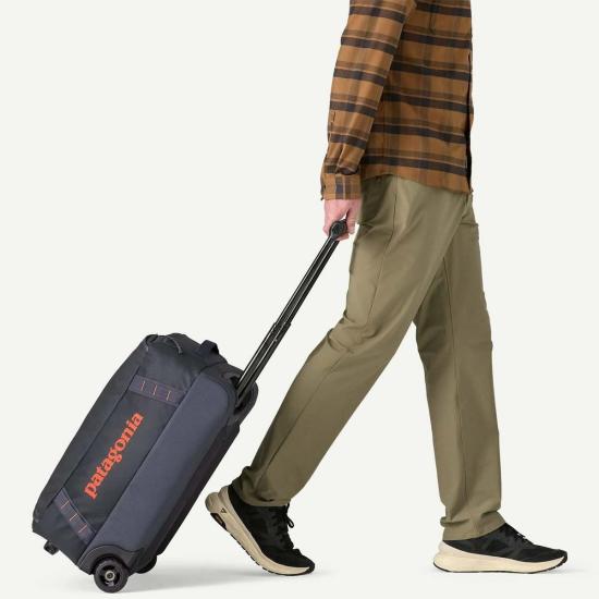  파타고니아 캐리어 블랙홀 휠형 40L 더플백 스몰더 블루 - PATAGONIA