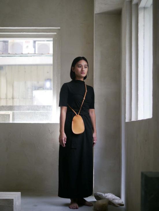  Kamaro'an 숄더백 카마로안 페블 파우치 백 - OTHER BRANDS