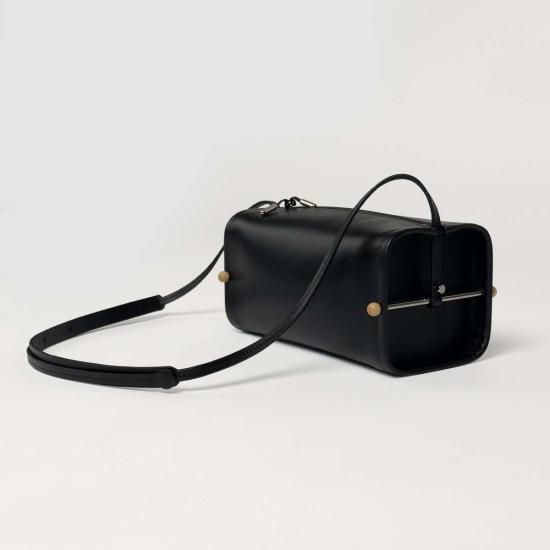  Dotlinesurface 크로스백 도트라인서페이스 두부 봉투 블랙 - OTHER BRANDS