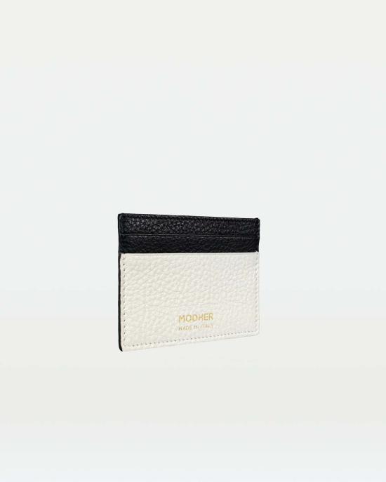  Modher 카드지갑 모던한 느낌의 그레인드 가죽 카드 홀더에 신용카드를 넣어 보관하세요. - OTHER BRANDS
