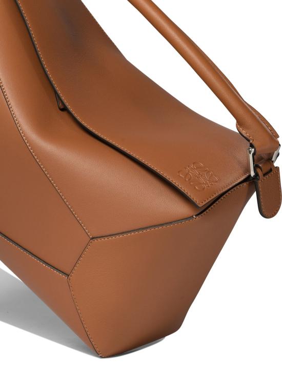 25SS 로에베 토트백 퍼즐 엣지 디자인의 새로운 대형 핸드백 (갈색) - LOEWE