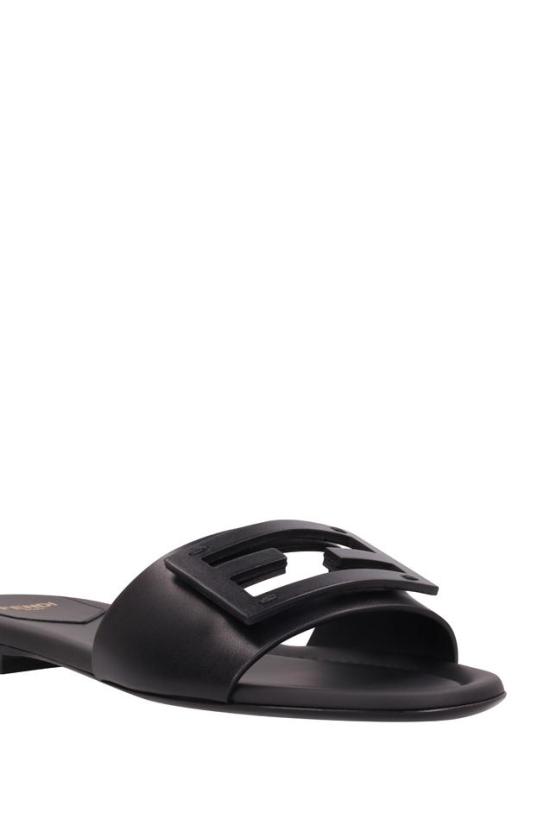 26FW 펜디 바게트 레더 슬라이드 8R8136AE7T BLACK - FENDI