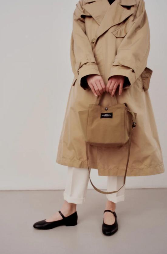  백스 인 프로그레스 토트백 Bags In Progress 소형 사이드 포켓 백 카키색 - BAGS IN PROGRESS