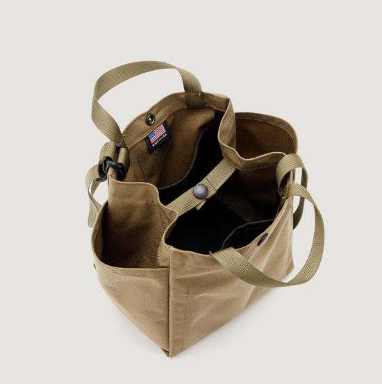  백스 인 프로그레스 토트백 Bags In Progress 소형 사이드 포켓 백 카키색 - BAGS IN PROGRESS