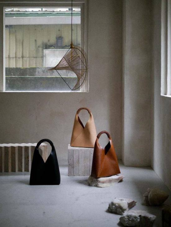  Kamaro'an 숄더백 카마로안 직조 삼각형  45 - OTHER BRANDS