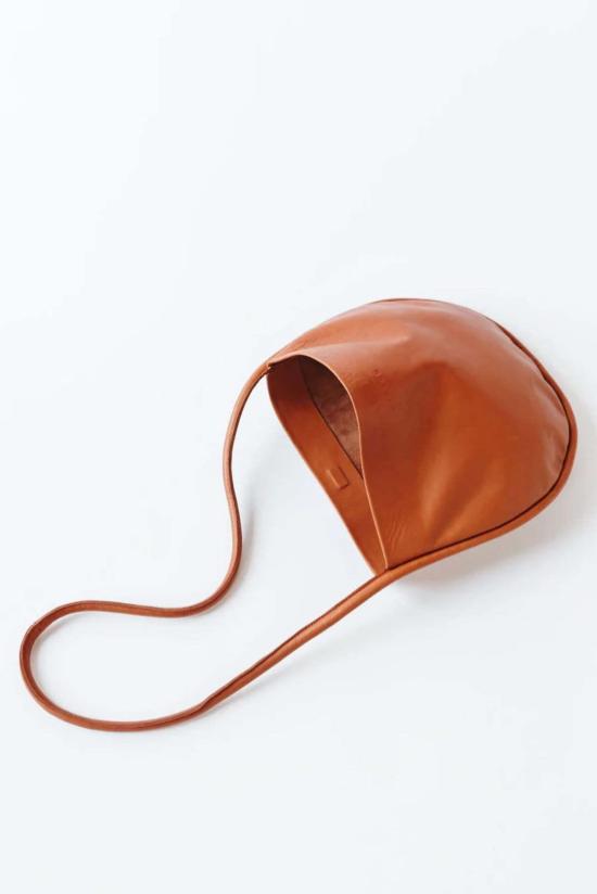  Harper the Label 숄더백 하퍼 더 라벨 더 루프 백 새들 - OTHER BRANDS