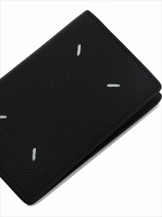  마르지엘라 지갑 메종  텍스처드 카프 레더 바이폴드 카드  블랙 - MAISON MARGIELA