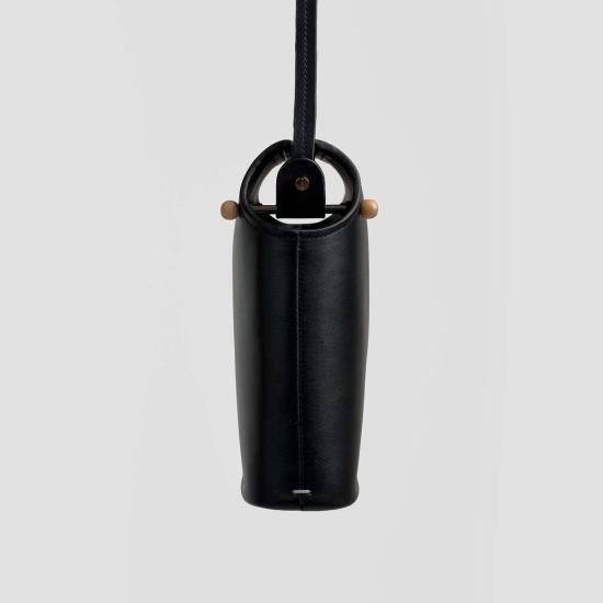  Dotlinesurface 크로스백 도트라인서페이스 018 모뉴먼트 크로스바디 백 - OTHER BRANDS